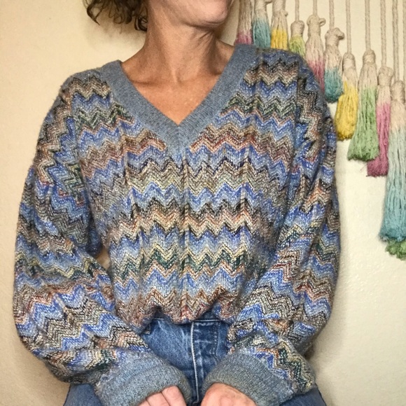 Vintage Sweaters - 🚍VTG chevron print acrylic oversized sweater